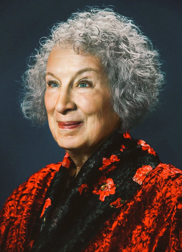 AshanGamage8's tweet photo. "At the end, we'll all become stories"
   Margaret Atwood
                                       ( Canadian Poet) 

“අවසානයේ දී අපි සියල්ලෝම කතන්දර බවට පත්වෙමු
                                   මාග්‍රට් ඇට්වුඩ්
                                 (කැනේඩියානු කිවිඳිය) https://t.co/s0sNNKxrH9