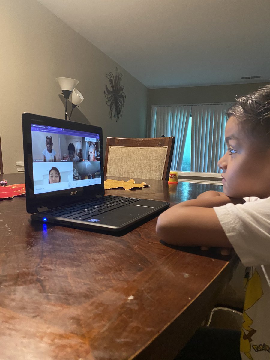 Solis_am_87's tweet photo. Excited for Staggered day 🤗 #AACPSBack2Awesome #BrockBridgeelementaryschool https://t.co/QAoAOFbDZa