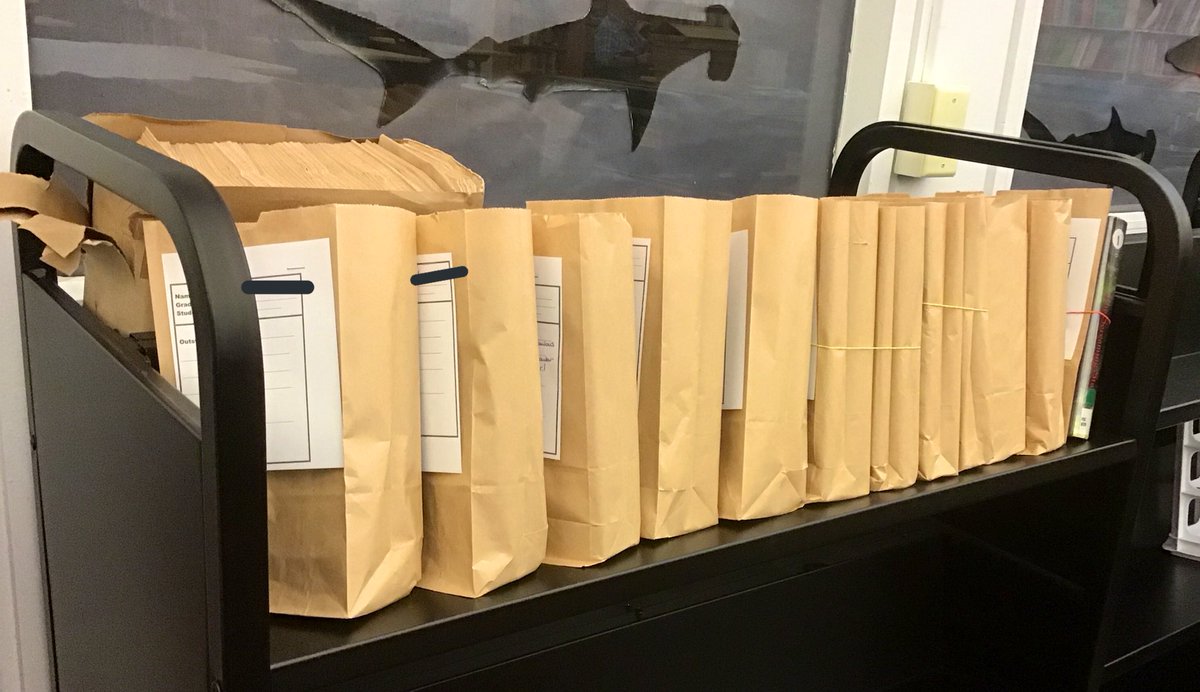 LibraryPkms's tweet photo. CURBSIDE PICK UP anyone?  Don’t forget to pick up you books between 12-4 today or 8-12 tomorrow. If you have books to return we’ll get them from you then. https://t.co/HmIlcKpbPm