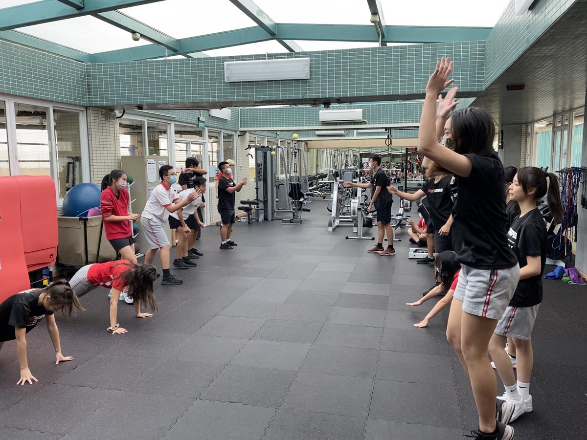 Ty_KochPE's tweet photo. If you end the name of any activity with “game” that automatically makes it fun! Right grade 9s? #burpeegame #tismacao https://t.co/iPnYIPTYwt