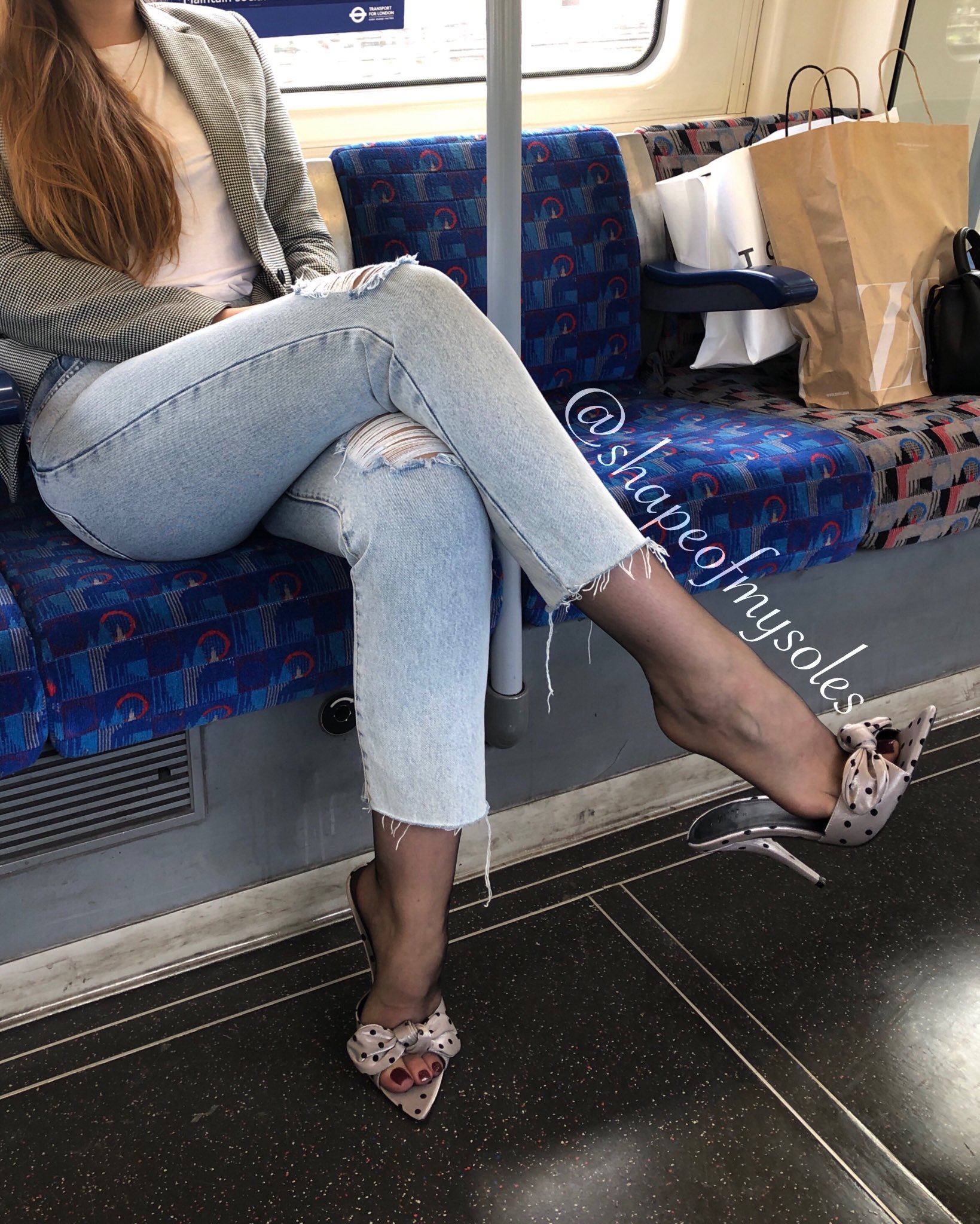 You’re on the tube and I’m sat opposite you. These perfect feet + these extremely sheer nylons + these ultra-dangly heels = you 😲🥵🤤 So what do you do? Do you take a sneaky pic? Do you cross your legs to try to hide something? Or do you steal the dangling shoe as you get off? https://t.co/CVj8bITkIl