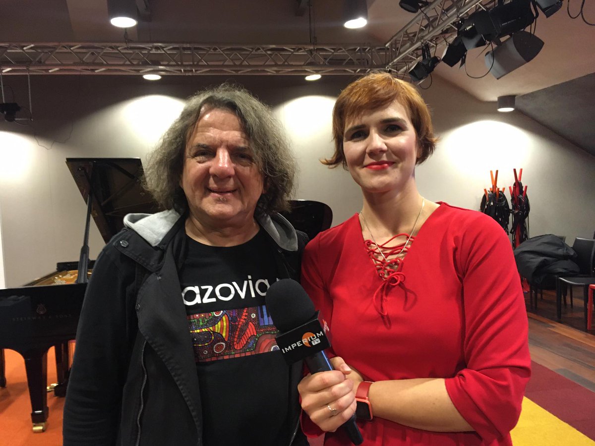 K_Kobylinski's tweet photo. #press Dzisiaj dzień telewizyjny, dzień dobry :) https://t.co/YLTzfJ281T