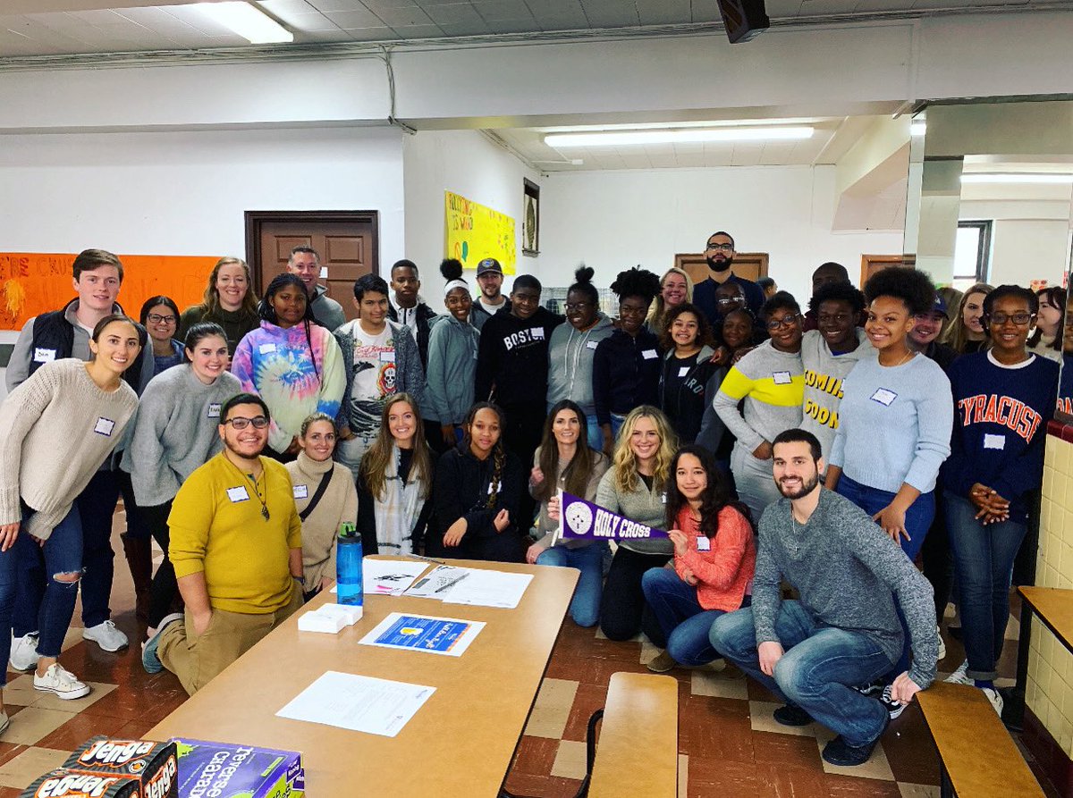 HCCMetroNYC's tweet photo. Itโs #CROSSROAD2020! While we canโt be together in person, letโs share some of our favorite memories with the ๐! Hereโs some of ours - canโt wait to see yours! Show your purple pride and tag @GoHolyCross, @HCCMetroNYC and @hcalumni! #hctogether #gocrossgo https://t.co/dTE2AS0kxo