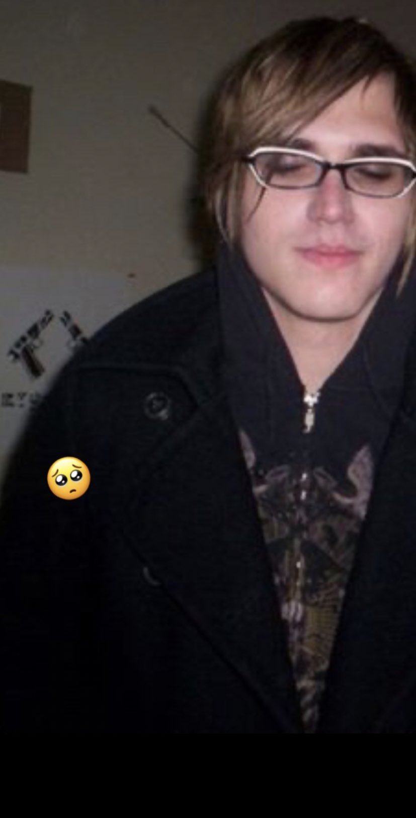 HAPPY BIRTHDAY MIKEY WAY DIEJDJEJDJWJDDJ 