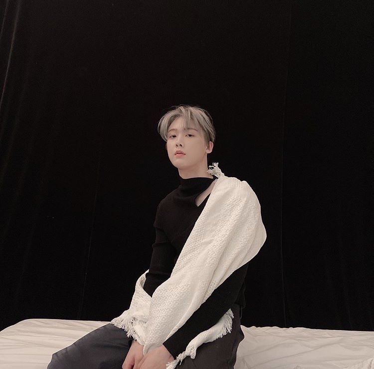 A thread of Yoon Sanha being sexy and hot #SANHA  #ASTRO