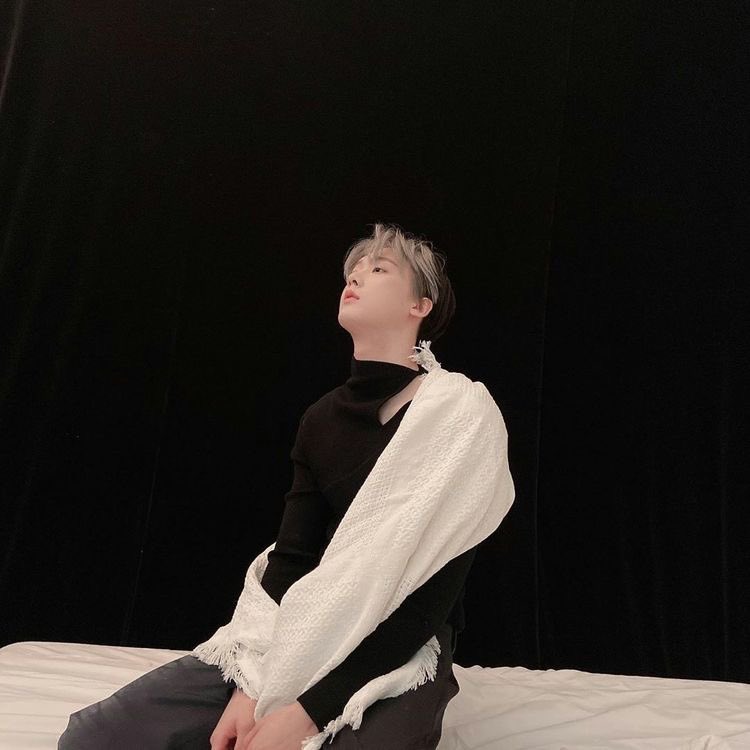 A thread of Yoon Sanha being sexy and hot #SANHA  #ASTRO