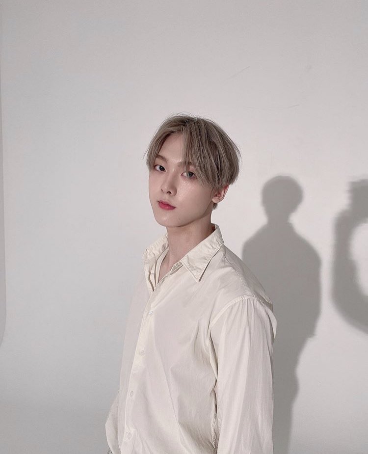 A thread of Yoon Sanha being sexy and hot #SANHA  #ASTRO