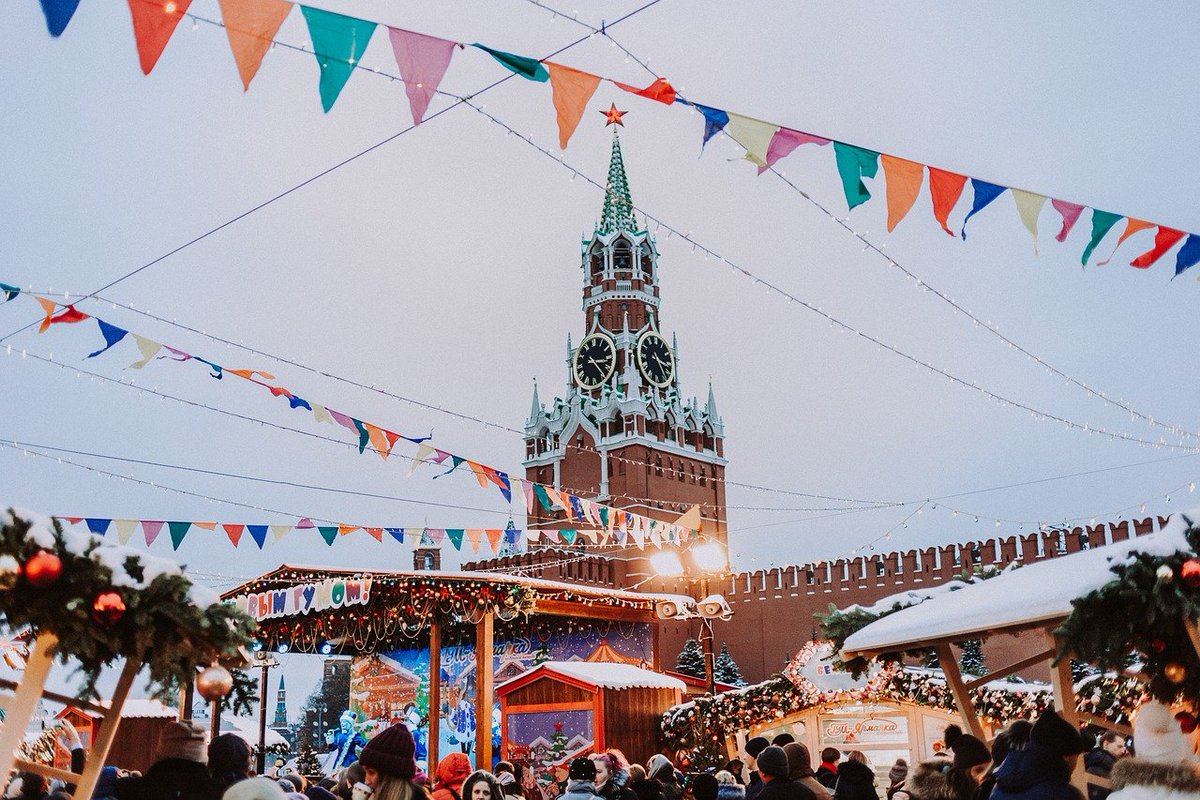 Get psychology credits in Russia (Maymester, 2021)!  Join the info session today at 11:30 am - email dasilva_stephanie@ for access.