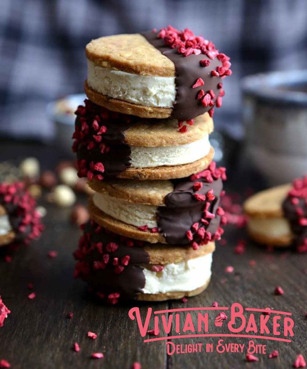 _VivianBaker's tweet image. Vivian Baker 
vivianbakerco.wixsite.com/mysite
Tap the link to order
Delivery within Abuja
#vivianbaker #delightineverybite
#bakery #vivian #abuja #brownies #foodie #eat #fudgie #chocolate #brownieaddict #cake #pies #pizza #cakelover #chocolatelover #bakeathome #bakedgoods