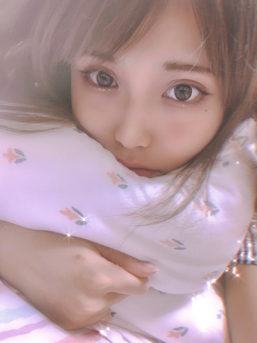 acchamu0207's tweet photo. めちゃんこ久々につぶやいたのに、懐かしいみんなが、いいねしてくれて嬉しかった🥰🐬💕はやりのハート♥️やっと見つけた！ https://t.co/3aG5bWceXz