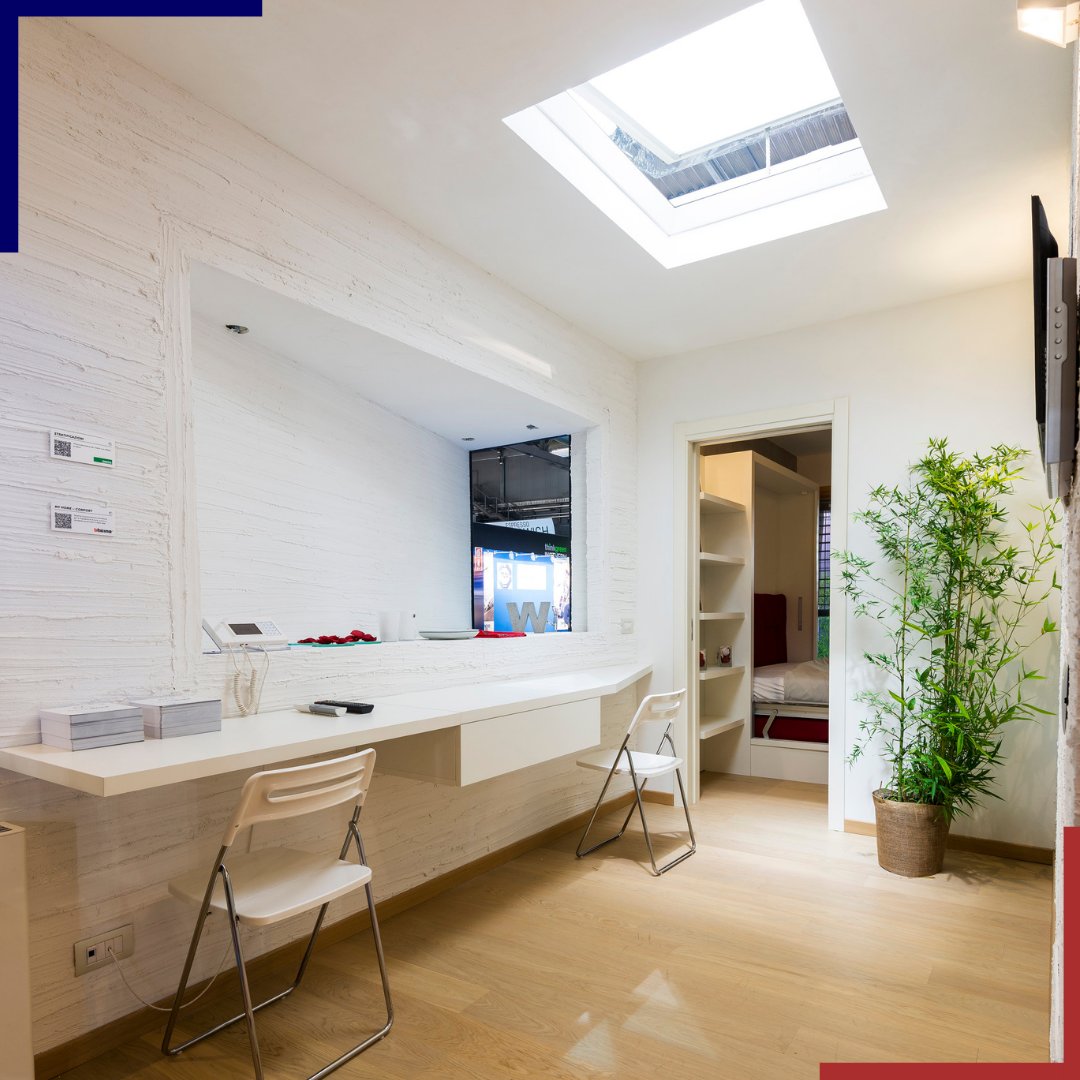 Vous disposez d'un grand couloir et regrettez de ne pas utiliser cet espace ? Profitez-en pour en faire un #bureau ! 💻

Contactez-nous : laplacedanslamaison.com/contact/