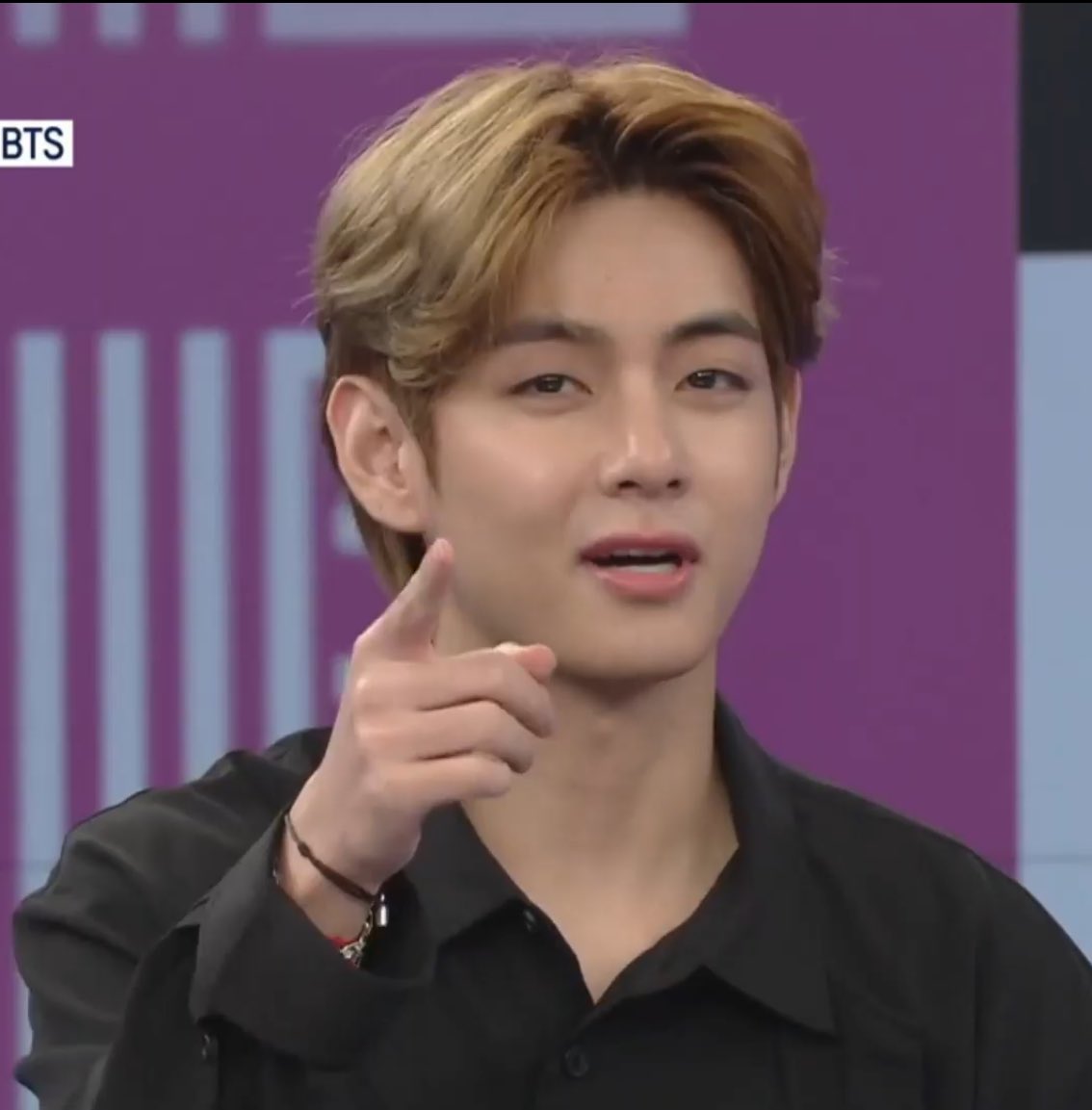 partaetae's tweet photo. who has a crush                  yeah! 
  on taehyung?                     YOU https://t.co/EnOPEt5gyg