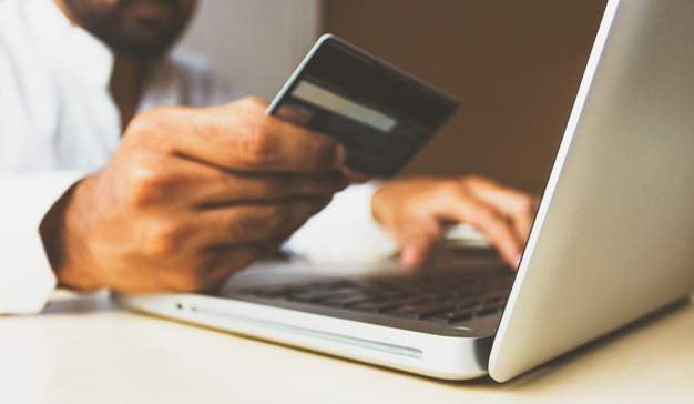 mkdirecto's tweet photo. El vertiginoso crecimiento del e-commerce obliga al sector a innovar en sus servicios
https://t.co/US0lAVVWaQ https://t.co/G36JCifBdt