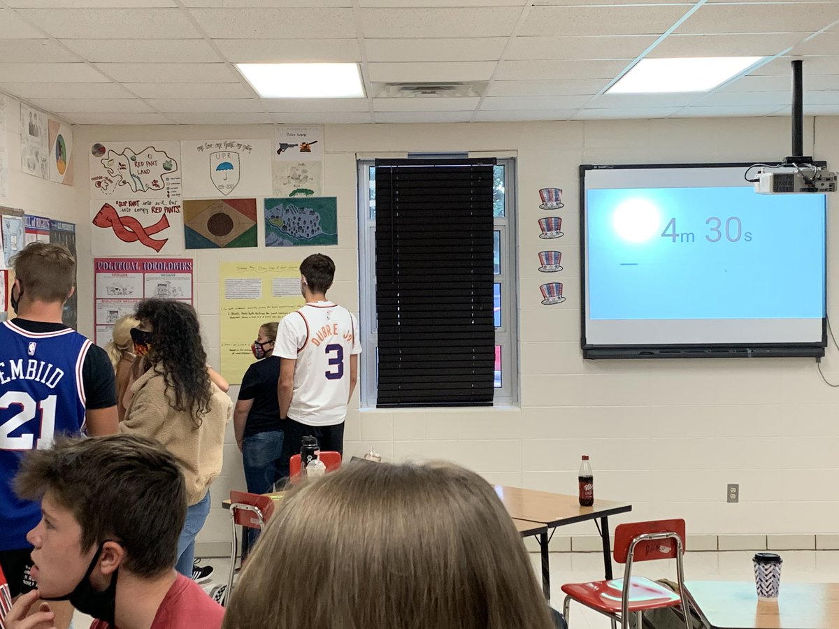 DrSooter's tweet image. History class analysis of historical text. Students reading, writing and thinking! #WorldClassWolves #AcademicExcellence @RSWolves @ReedsSpringHS