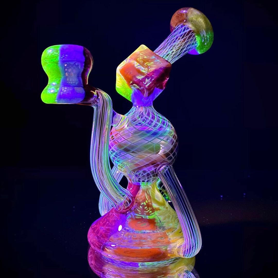 Glass Porn tweet media
