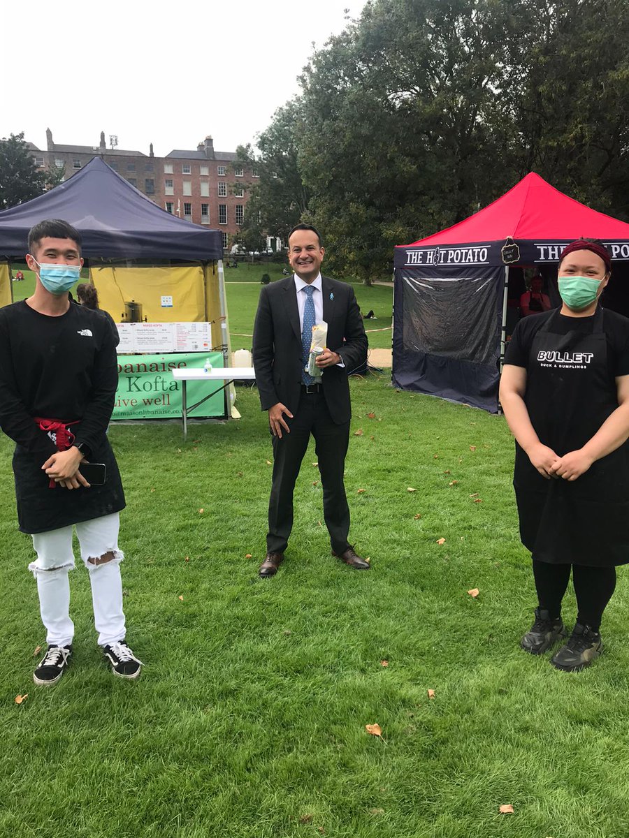 Great to see <a href="/LeoVaradkar/">Leo Varadkar</a> down in the market in Merrion square. Thanks for stopping by. Great boost for everyone here. #bulletrestaurant #bulletduckanddumplings #farmermarkets