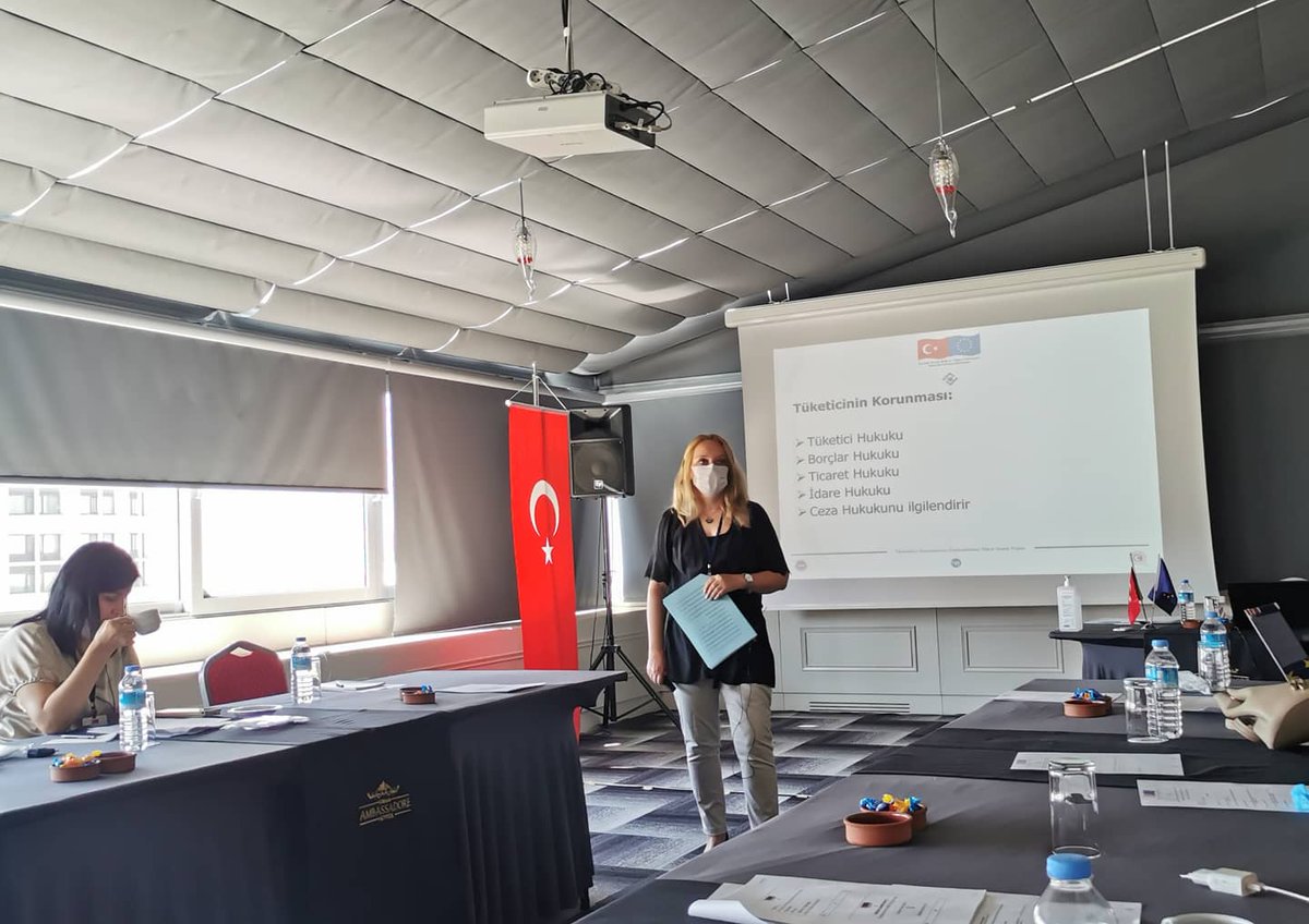 onurcingil's tweet image. Ticaret Bakanlığı&apos;nın AB Projesi kapsamında verdiği seminerdeyiz.
Her şey tüketiciler &quot;tükenmesin&quot; diye.
@TukoderGM @KocalAziz #tüketiciyikorumaderneği #tükoder #tuketici #AB #abprojesi