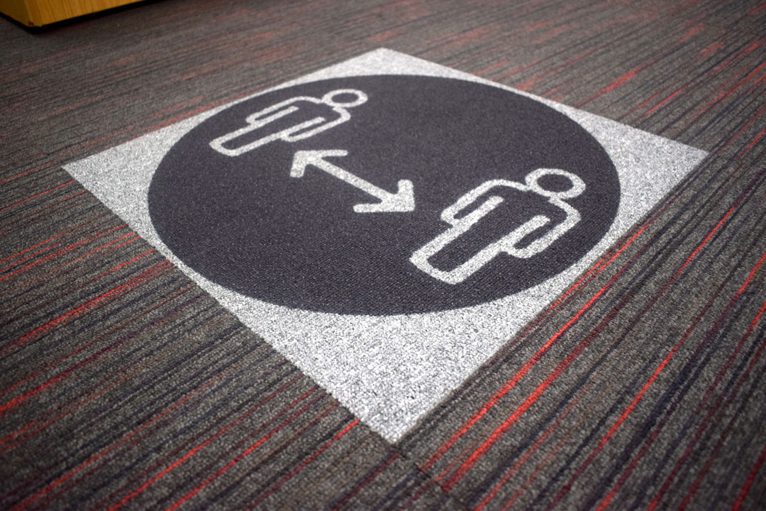 ParagonCarpets's tweet photo. Keep your distance with ease. Read our guide to adapting #workspaces and solving post-pandemic design problems.  https://t.co/AAAMQRX3rh https://t.co/aLO9cOmZgi