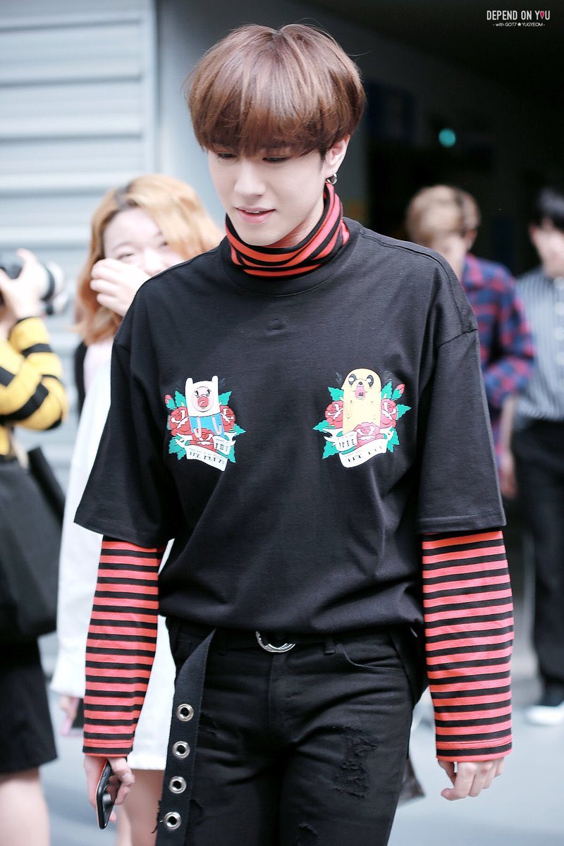 rememberyugyeom's tweet photo. 160910 Yugyeom at Weekly Idol © dependonyou1117

#throwback #유겸 #yugyeom #김유겸 #갓세븐 #got7 https://t.co/9g80oo35Cq