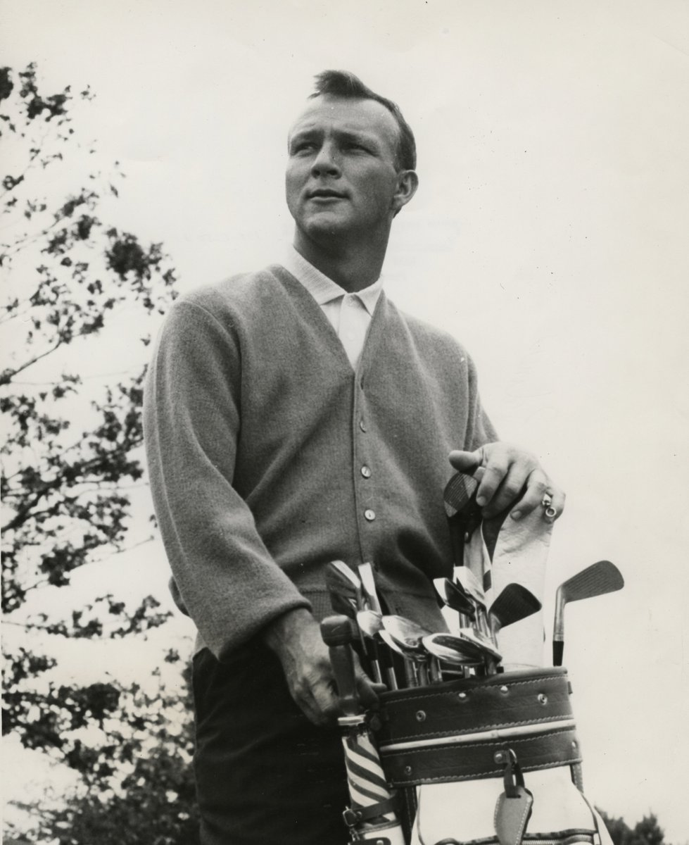 USGA's tweet photo. There's cool, and then there's @ArnoldPalmer.

The King was born on this day in 1929. https://t.co/jcf68iosay