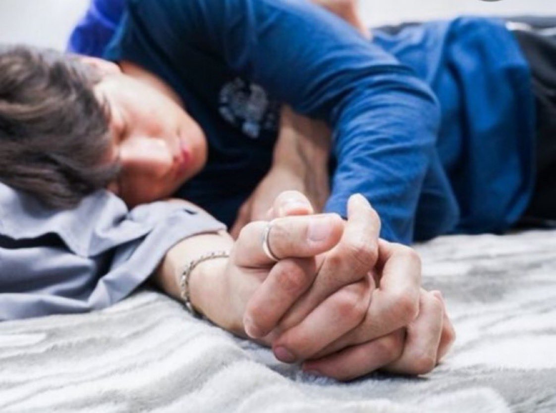 A thread of  #MewGulf holding hands Please feel free to add you favorite pictures as well   #MewGulf