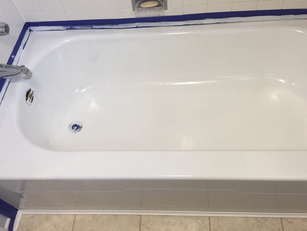 DonofallTrade's tweet photo. Tub Re Glazing 
Looking for some assistance with your #home #improvement/repair project? Call Don of All Trades Professional Home Maintenance Services at 905-259-5249 or click https://t.co/zeARaNhLLJ to book your complimentary in-home consultation in #Durham #Region today! https://t.co/jUoKO818yz