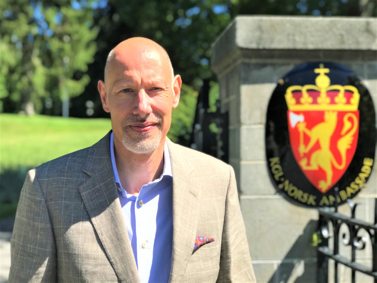NorwayAmbCanada's tweet photo. It is with excitement and anticipation I take up my position as Norway’s new ambassador to Canada. It happens in the most difficult of times for both our countries and for the world. I look forward to strengthening and deepen the cooperation with our friend and ally, Canada 🇨🇦🇳🇴 https://t.co/VGW0kK2aZp