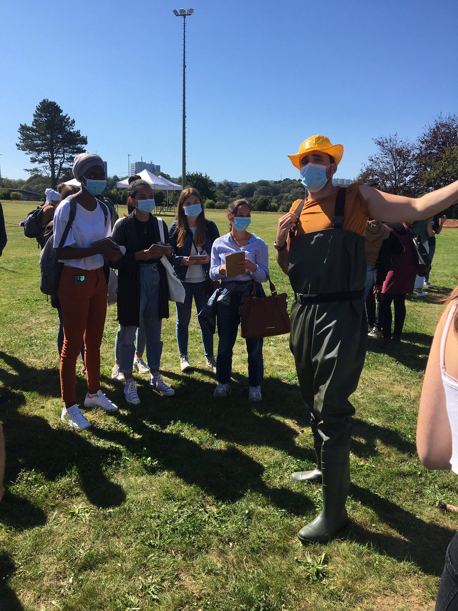 UBO_UnivBrest's tweet photo. L’@UBO_UnivBrest accueille aujourd’hui les nouveaux #etudiants à travers un #escaperun pour découvrir le campus et le traditionnel village associatif. #RENTREE2020 https://t.co/jEMtcsYLFN