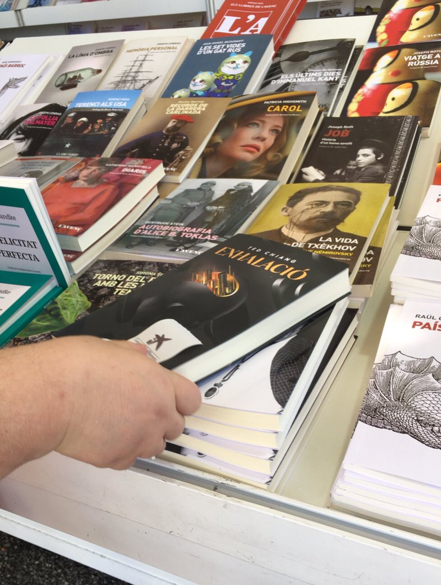 Queemdius's tweet image. #Exhalation - Ted Chiang
@MaiMesLlibres 
#LaSetmana20

😍 I got it ‼️