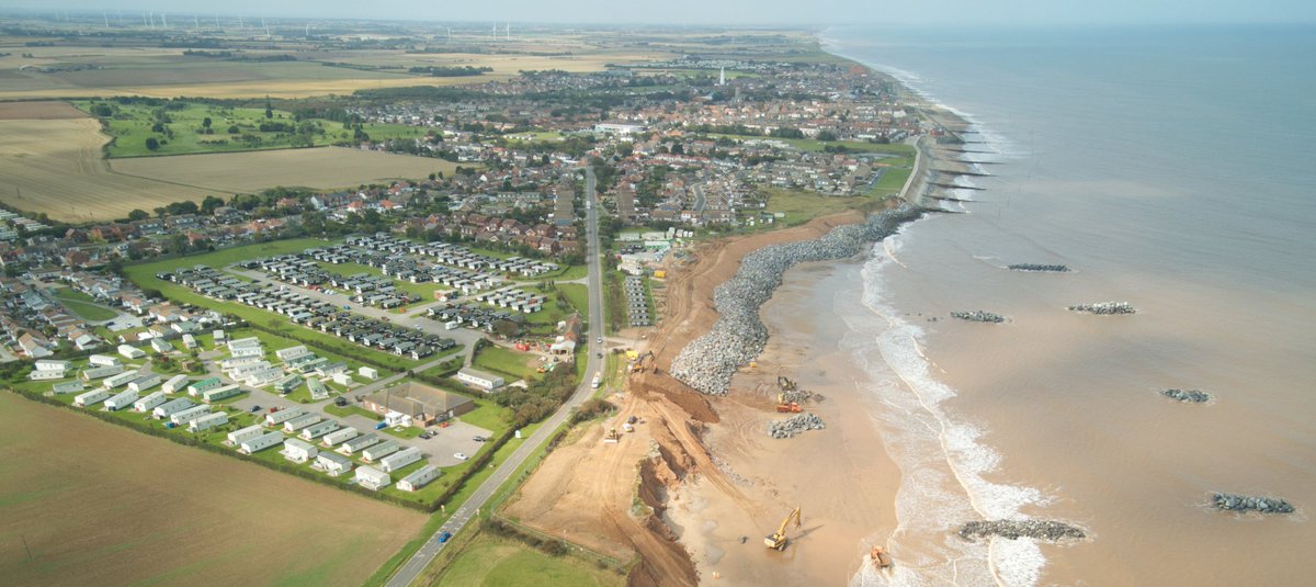 #Withernsea 1968 v now 😲 @SWCD2020