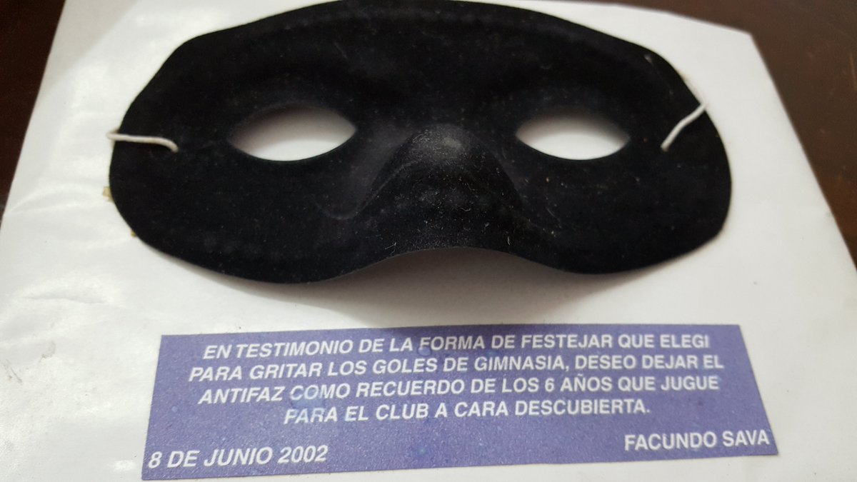 CulturaCGE's tweet photo. #GELP #CGE Un día como hoy, hace 20 años. Triunfo 3 a 2 en el #ClásicoPlatense luego de ir en desventaja y darlo vuelta sobre el final del partido. https://t.co/u4n6yGIwkn