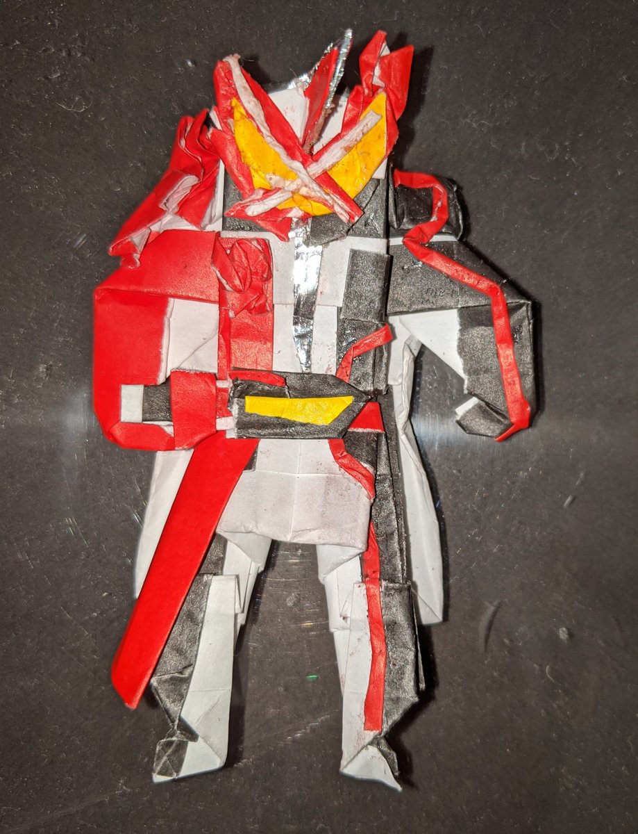 Tori 剣を構えるとフォローやrtが来るらしい 折り紙で火炎剣烈火の大きいサイズを作りました 仮面ライダーセイバー です 烈火抜刀出来る剣もあります Tori 剣を構えるとフォローやrtが来るらしい 折り紙で火炎剣烈火の大きいサイズを作りました 仮面ライダーセイバー です 烈火抜刀出来る剣もあります