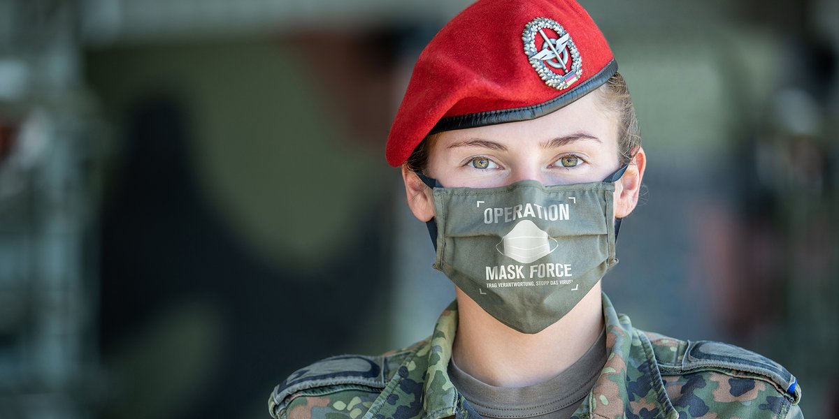 SanDstBw's tweet photo. Die Mission hat begonnen: Mit Operation Mask Force wird die #Bundeswehr in den Herbst- und Wintermonaten die Angehörigen der #Streitkräfte zum Thema #Corona und notwendigen Schutzmaßnahmen vor dem Virus informieren und sensibilisieren. Mehr zur Mission: https://t.co/rq2zD9ZRD4 https://t.co/o4UrqtYmNq