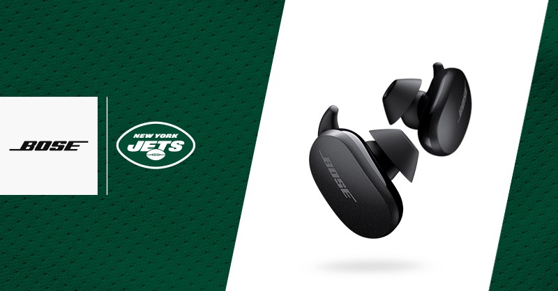 Shoutout <a href="/Bose/">Bose</a> for helping us celebrate the return of football 🙌

RT for a chance to win the new #BoseEarbuds!