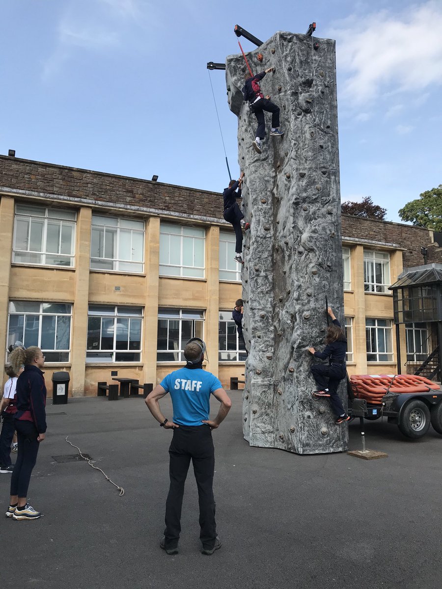 Thanks to ⁦<a href="/Mojo_Active/">MoJo Active</a>⁩ for the climbing wall today getting us outside for Year 8 Activities!