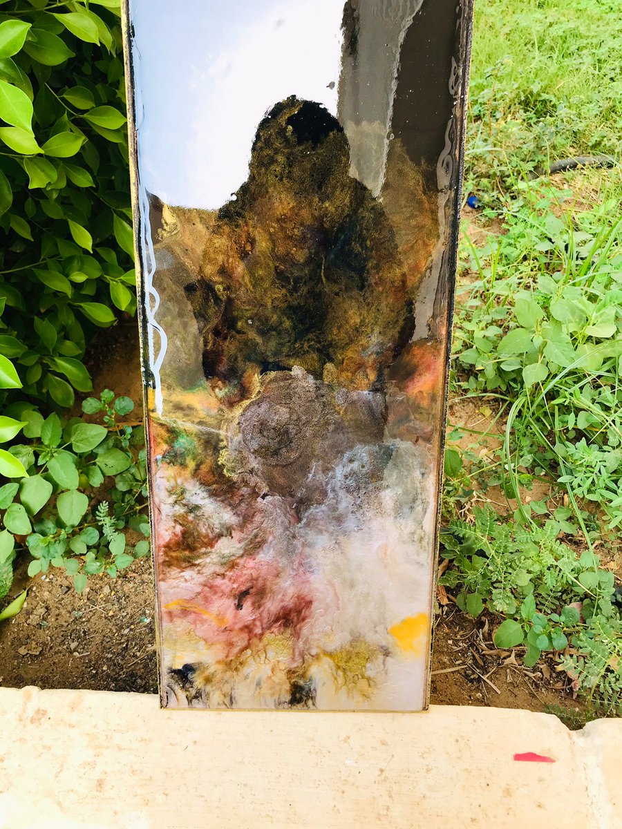 Nanaibra97's tweet photo. يا شباب بديت مشروع جديد ظريف بعمل لوحات وصواني من الريزن 🔥🔥
ودا جزو من شغلي♥️                            وروني رأيكم وادعمووني بالريتويت  ♥️♥️♥️🥺                                            للطلب والاستفسار Dm ✨♥️ https://t.co/VhMwG20Byi