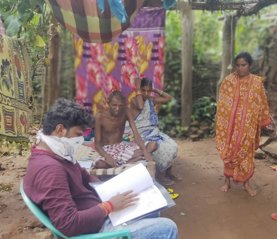 AENFOdisha's tweet photo. Here's a Cancer affected patient,Bhagirathi Behera,Age:- 30, from Nediguda,Block:- Khajuripada, Dist:- Kandhamal. Got help of 17000/-
From the District adminstrative, which was negligible. Appealing for help.
@CMO_Odisha @dpradhanbjp
@DMKandhamal @sabyaactor https://t.co/6wLp8ORV61