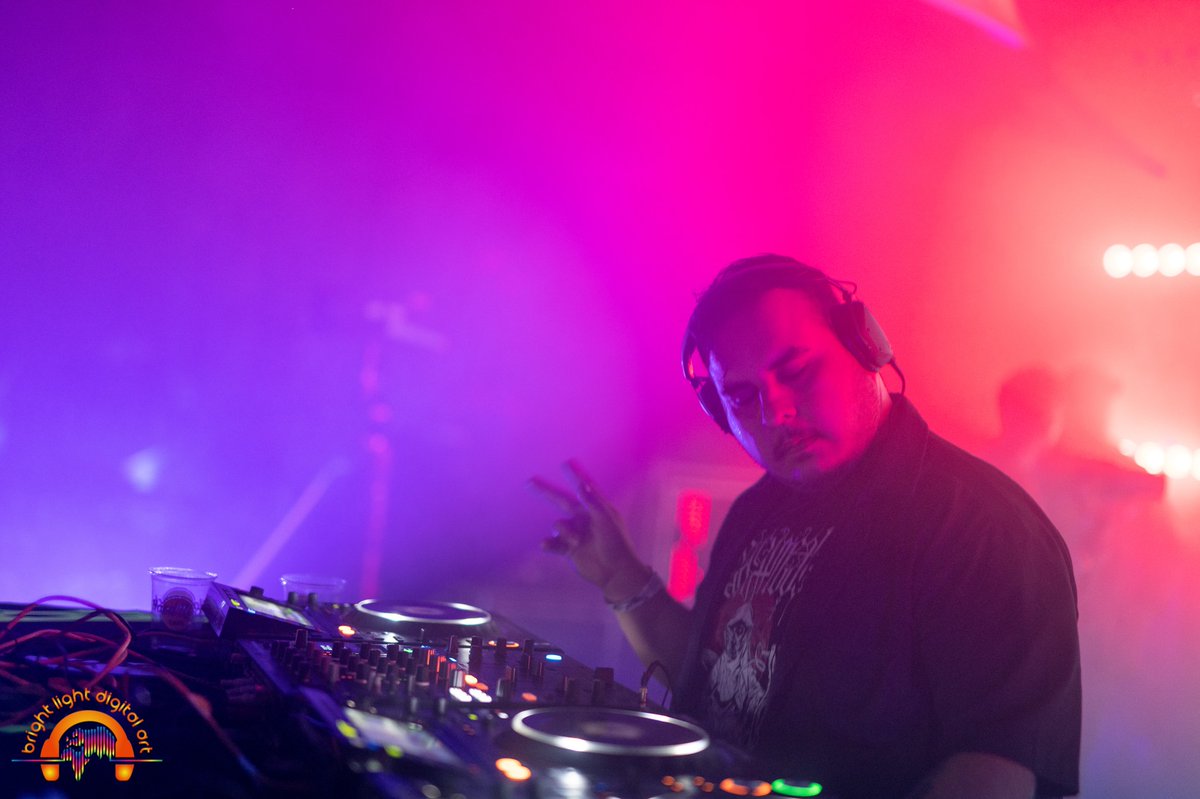 Terminal 51 tweet media