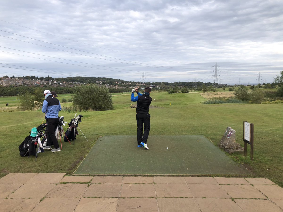 MerchiSport's tweet photo. #Golf Our @MerchiGolfA pupils were busy during their session our new home @SwanstonGolf this afternoon. A weekly programme of individuals and group sessions tailored around their academic commitments #MCSGolf #MCSport @ScottishGolf @LothiansGolf @schoolsgolf https://t.co/08OphwTe0j