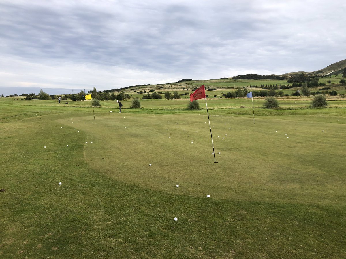 MerchiSport's tweet photo. #Golf Our @MerchiGolfA pupils were busy during their session our new home @SwanstonGolf this afternoon. A weekly programme of individuals and group sessions tailored around their academic commitments #MCSGolf #MCSport @ScottishGolf @LothiansGolf @schoolsgolf https://t.co/08OphwTe0j