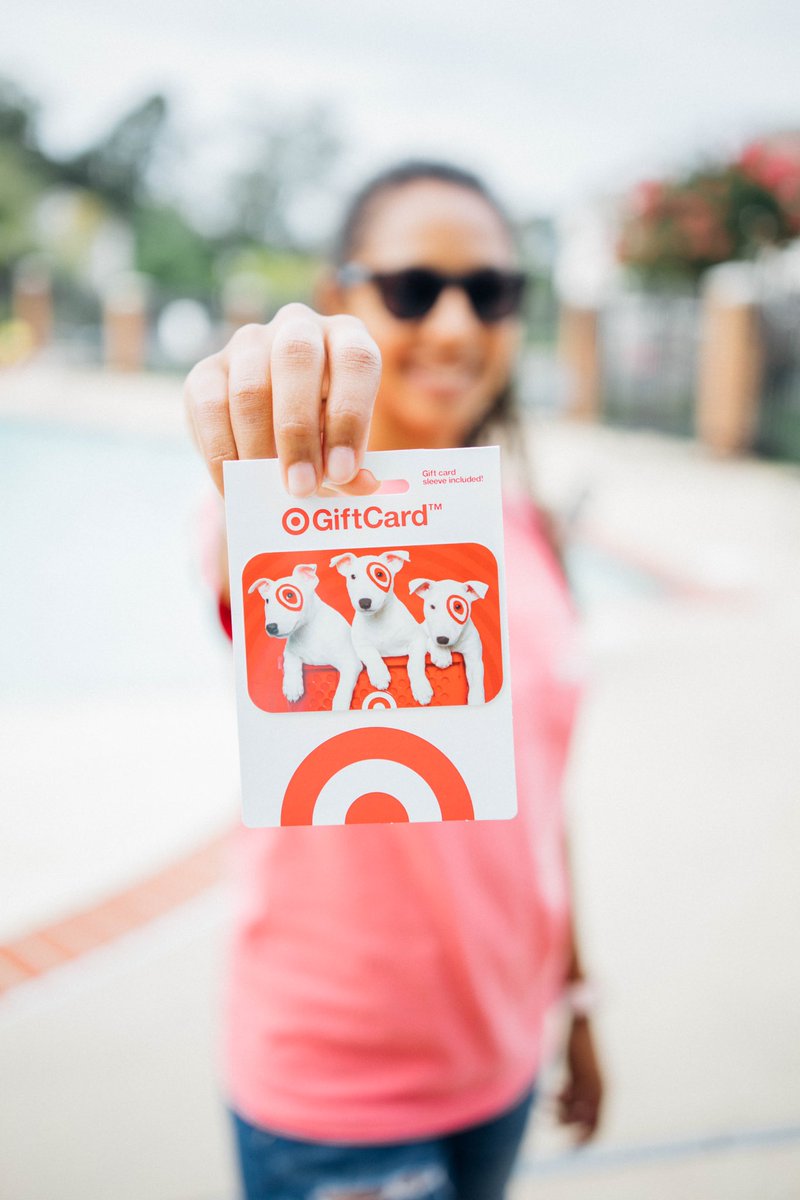 Do you want a chance to win a $100 gift card to <a href="/target/">Target</a>? Take a photo of your decorated room and email it to us! We will pick the winner on 09/17! #sunchasefunchase