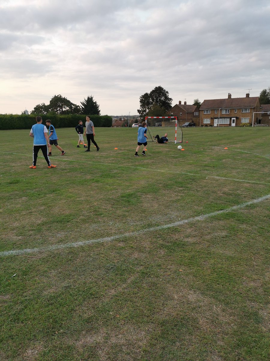 We had a great evening over in #Sittingbourne delivering our @KentVru funded sessions we will be back in the area again tomorrow for more #doorstepsport #SaferThroughSport