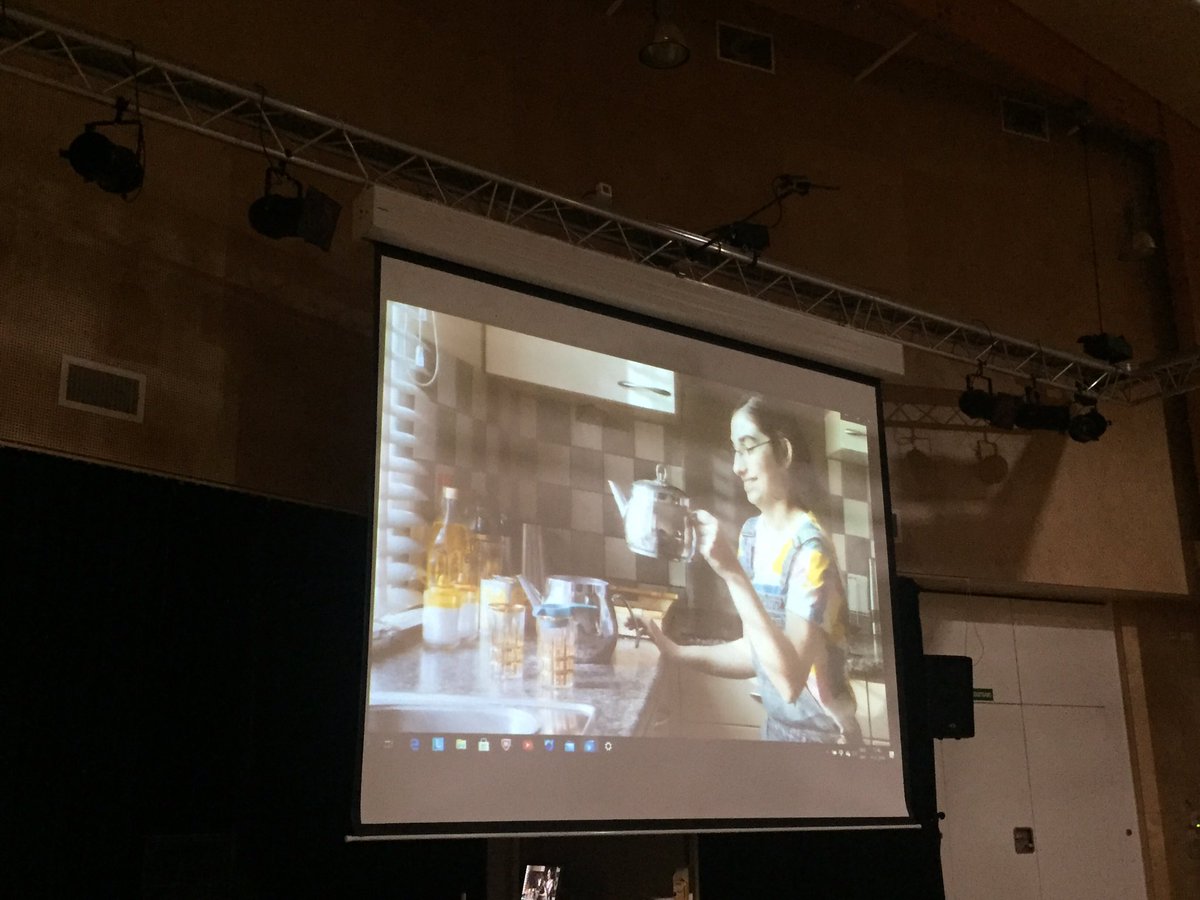 Truusherm's tweet photo. Wat een prachtige start van Het Kristalorkest film entheater workshop van @dewireijs  prachtige korte film met buurmeisje met een verstandelijke beperking in de hoofdrol. Dank aan @kindenhandicap die dit mogelijk maakten.
@inkluzie @cso_dezonnehoek @DeDiamant https://t.co/uAx4wxcQwu