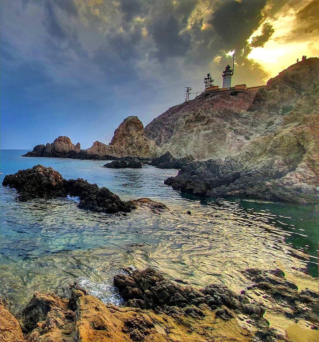 Faro de Cabo de Gata. #Almería.
(Fotografía de @j_p141119 en Instagram)
