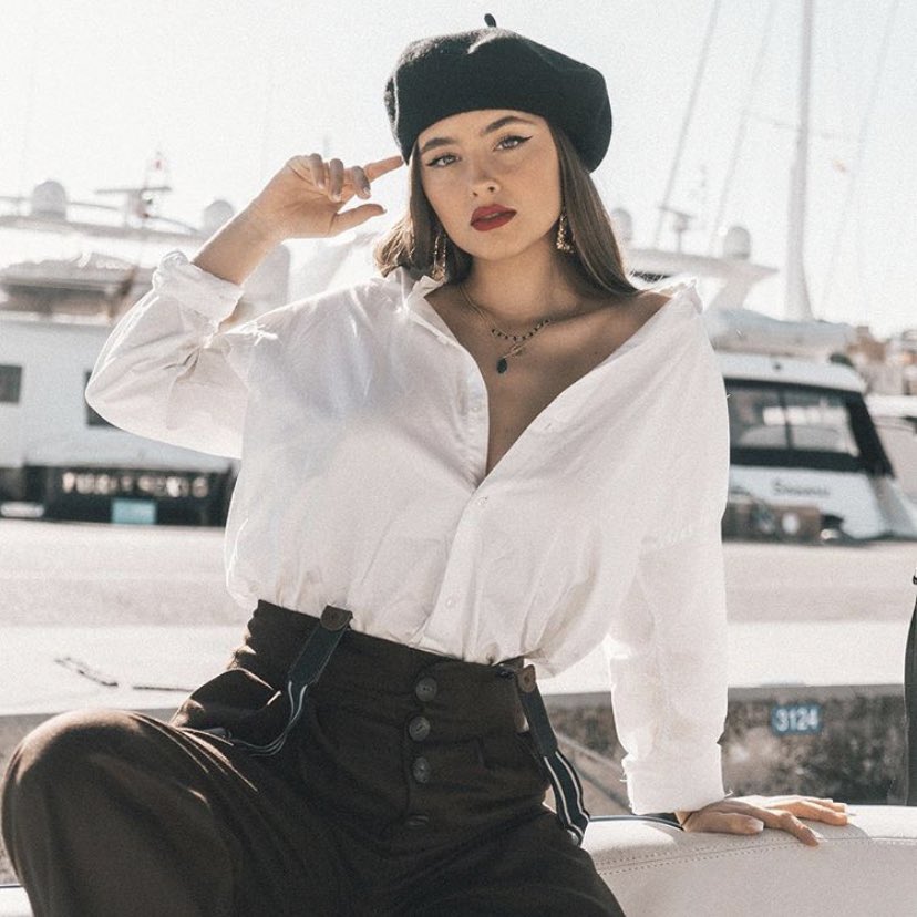 sashardgz's tweet image. ⠀ ⠀⠀⠀ ⠀ ⠀ ⠀ ⠀⠀⠀ 
⠀ ⠀ ⠀⠀⠀
 ⠀ ⠀⠀𝖭𝗈 𝖾𝗌 𝗈𝗋𝗈 𝗍𝗈𝖽𝗈 𝗅𝗈 𝗊𝗎𝖾 𝗋𝖾𝗅𝗎𝖼𝖾.

⠀ ⠀⠀⠀ ⠀ ⠀⠀⠀ ⠀ ⠀ ⠀⠀ 𝙎𝖺𝗌𝗁𝖺 𝙍𝗈𝖽𝗋𝗂́𝗀𝗎𝖾𝗓