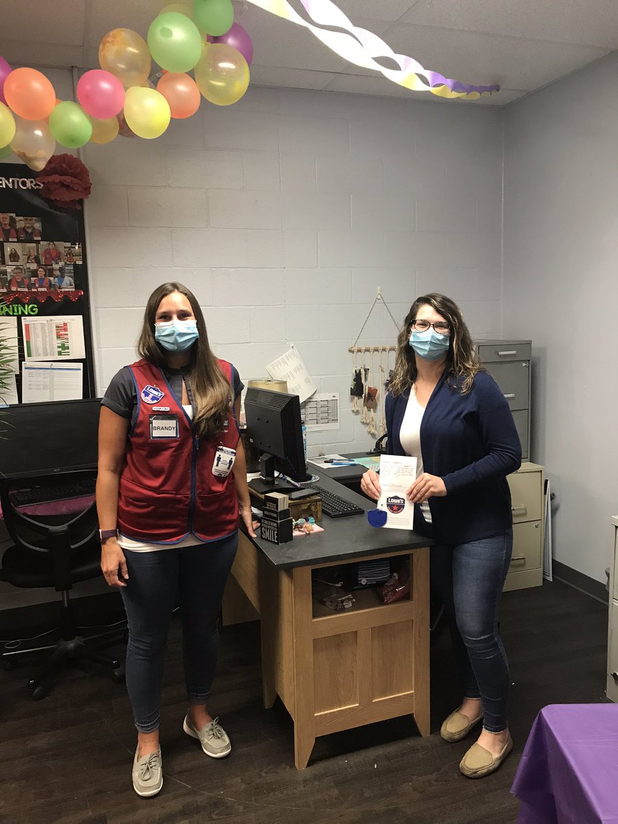 Thank you Orville &amp; Kim for building and maintaining relationships with our Pro’s with a great Pro site visit! And thank you Amanda for your dedication to ensuring our overnight crew is included in our Associate #opinionsurvey festivities! <a href="/JHoffmann2207/">Joe Hoffmann</a> @BMcClain349 <a href="/CobyLeleaux/">Coby Leleaux</a>