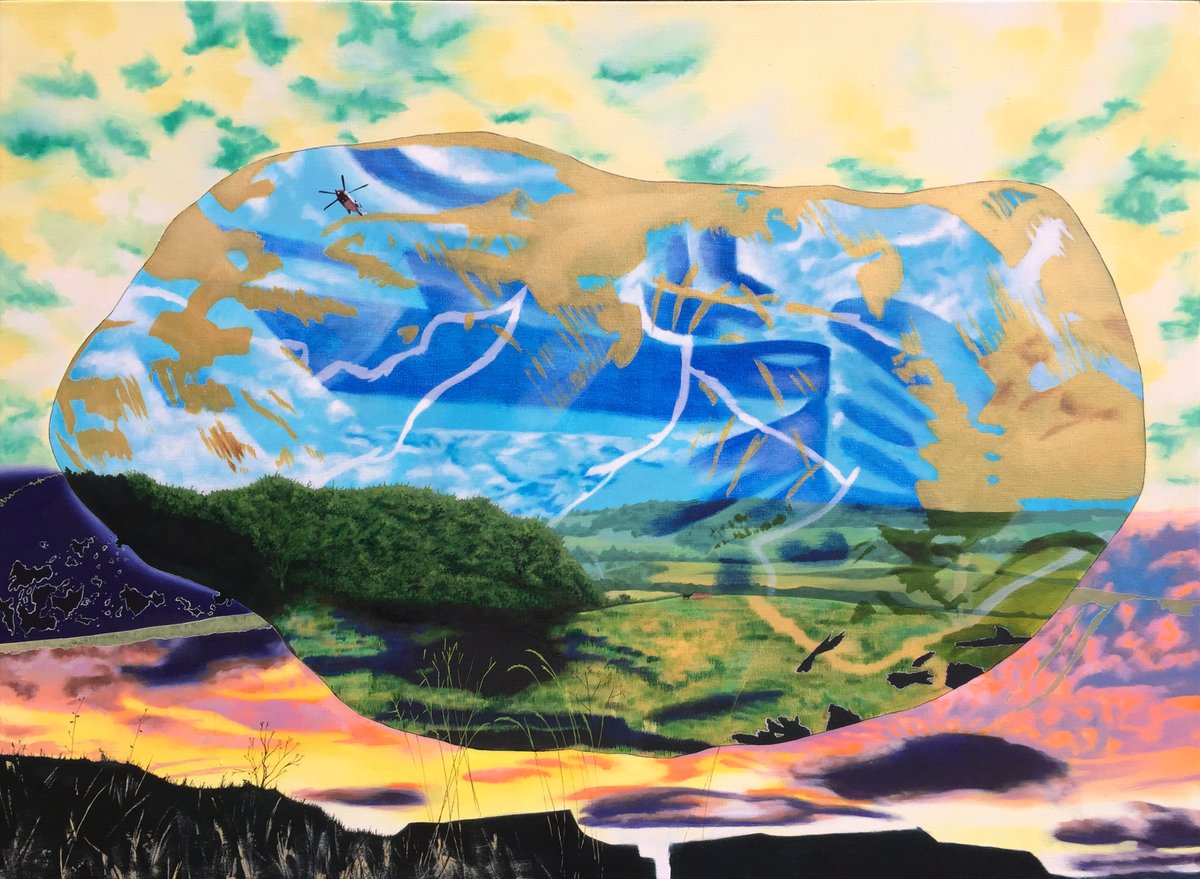 robcojackson's tweet image. :::Desire Paths:::  #mackerelsky #weirdbubble #cowstandingup #sikorskyS92 #mooslookingatyou