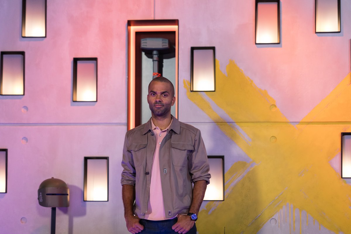 Ubisoft's tweet photo. And Introducing @R6esports' World Cup ambassador, NBA legend @TonyParker! https://t.co/cGZHOoldP1
