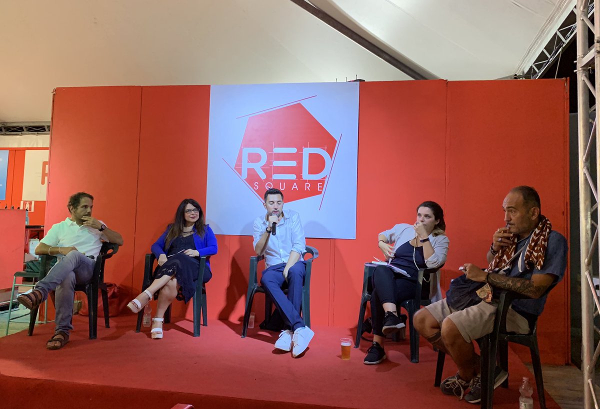 Alla <a href="/FestaUnitaBO/">Festa Unità Bologna</a> si parla ancora di #omotransfobia con <a href="/SimoneAlliva/">Simone Alliva</a> <a href="/moriroberta/">Roberta Mori</a> <a href="/vincenzo_brana/">vincenzo_brana</a> <a href="/giuditta_pini/">Giuditta Pini</a> <a href="/giovannistinco/">Giovanni Stinco</a> #cacciallomo @<a href="/DEMSArcobaleno/">DemsArcobaleno</a> <a href="/pdnetwork/">Partito Democratico 🇮🇹 🇪🇺</a> #redsquare