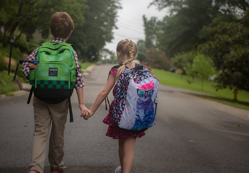 oplifesaver's tweet image. As students head back to school this week, know that it’s never too early to learn about rail safety. Ensure kids of all ages stay safe this year—teach them these simple rail safety tips:  bit.ly/2oLOVoY